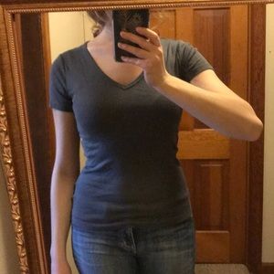 Gap The Modern V-Neck T shirt